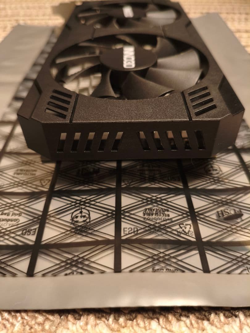 グラフィックボード・グラボ・ビデオカード INNO3D GTX 1660 SUPER Twin X2 6GB GDDR6