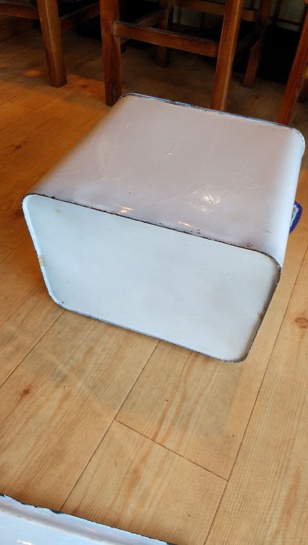 ブレッド缶パン缶 #ホーローホワイトブレッドボックス #アンティーク