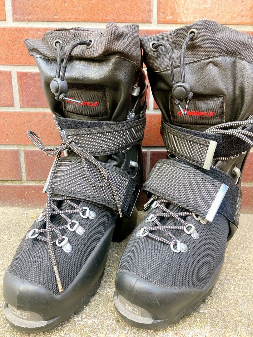 ノルディカFUNファンドライブ　ショートスキー スノースクート登山ブーツ26cm
