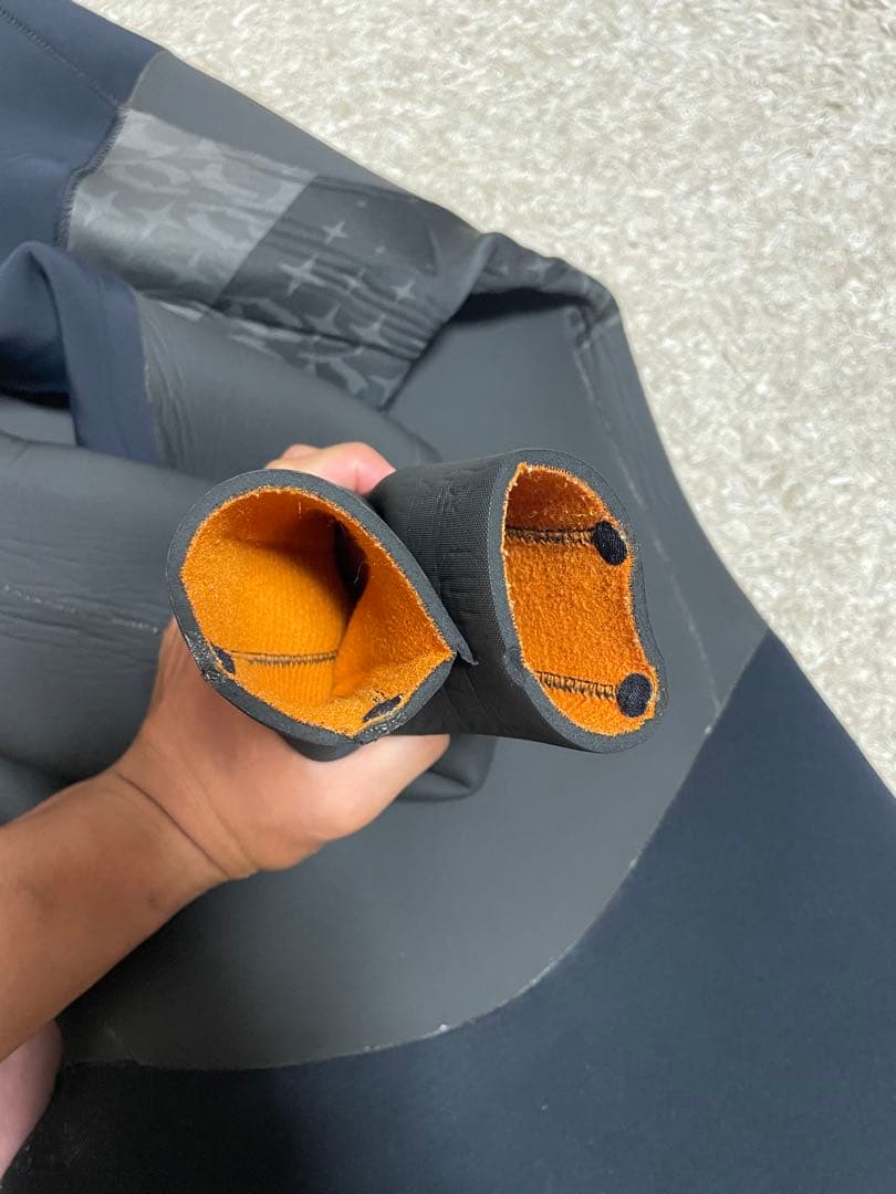 Cyber 5x3mm セミドライフルスーツ　Ｌサイズ