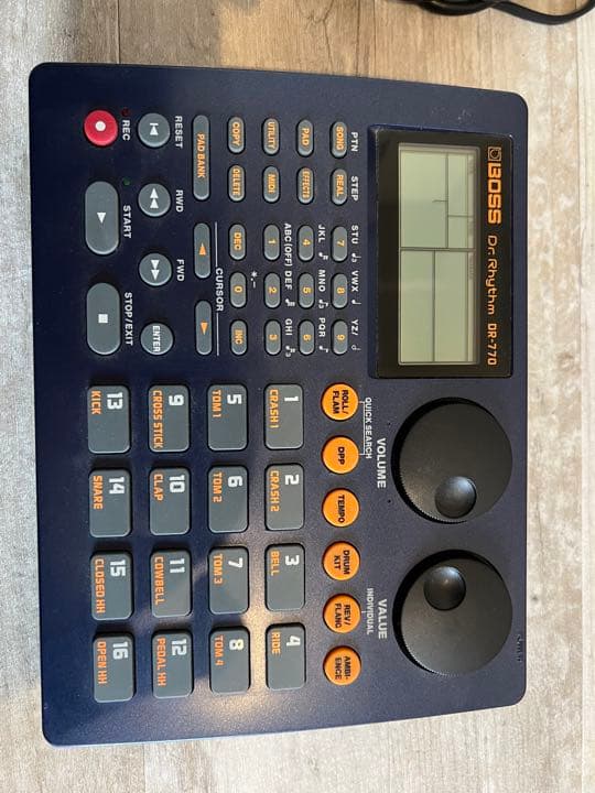 BOSS ボスDr.Rhythm DR-770 激レア アダプター付き