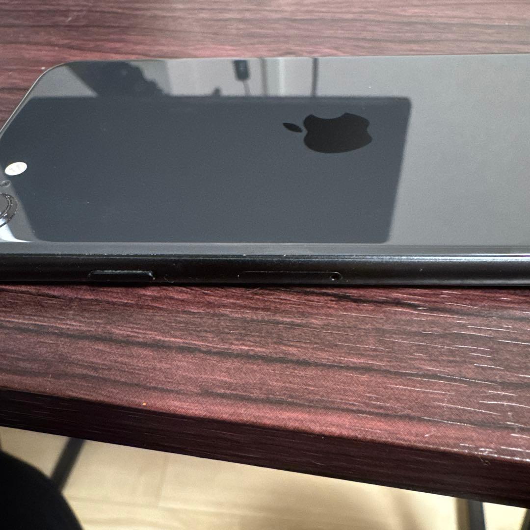 i Phone SE（第2世代）