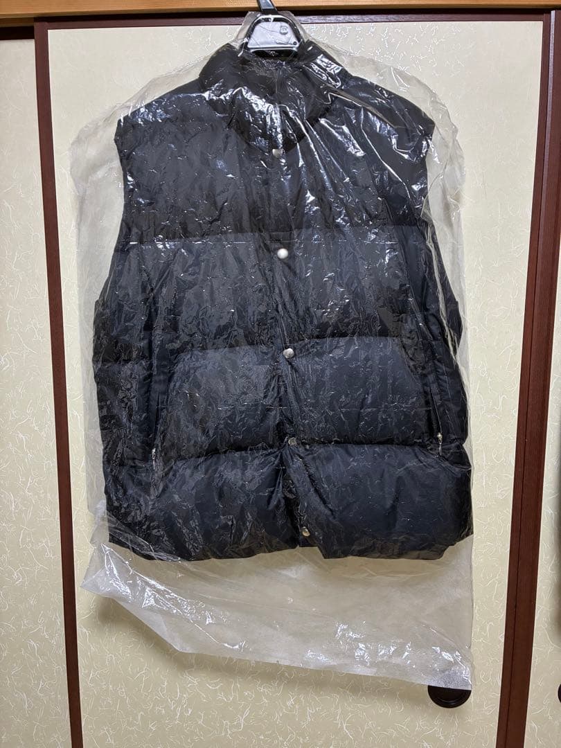 COMOLI DOWN VESTダウンベスト22AW サイズ1 BLACK