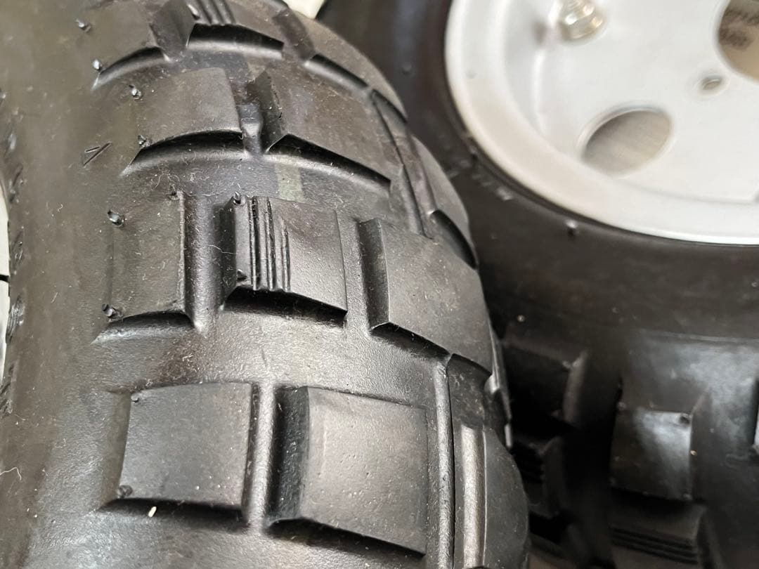 モンキー 純正タイヤ ホイール 3.50-8 インチ　ブリヂストンブロックタイヤ