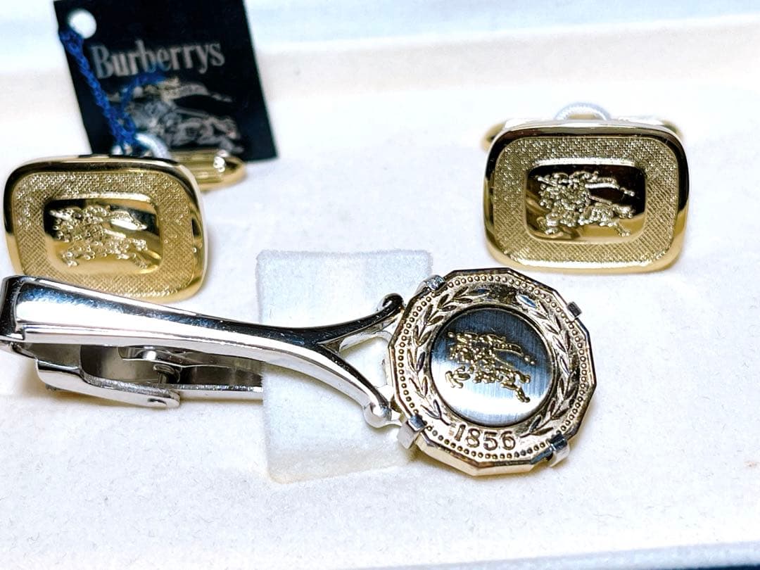 【未使用】Burberry SILVER925 騎士 ネクタイピン カフス