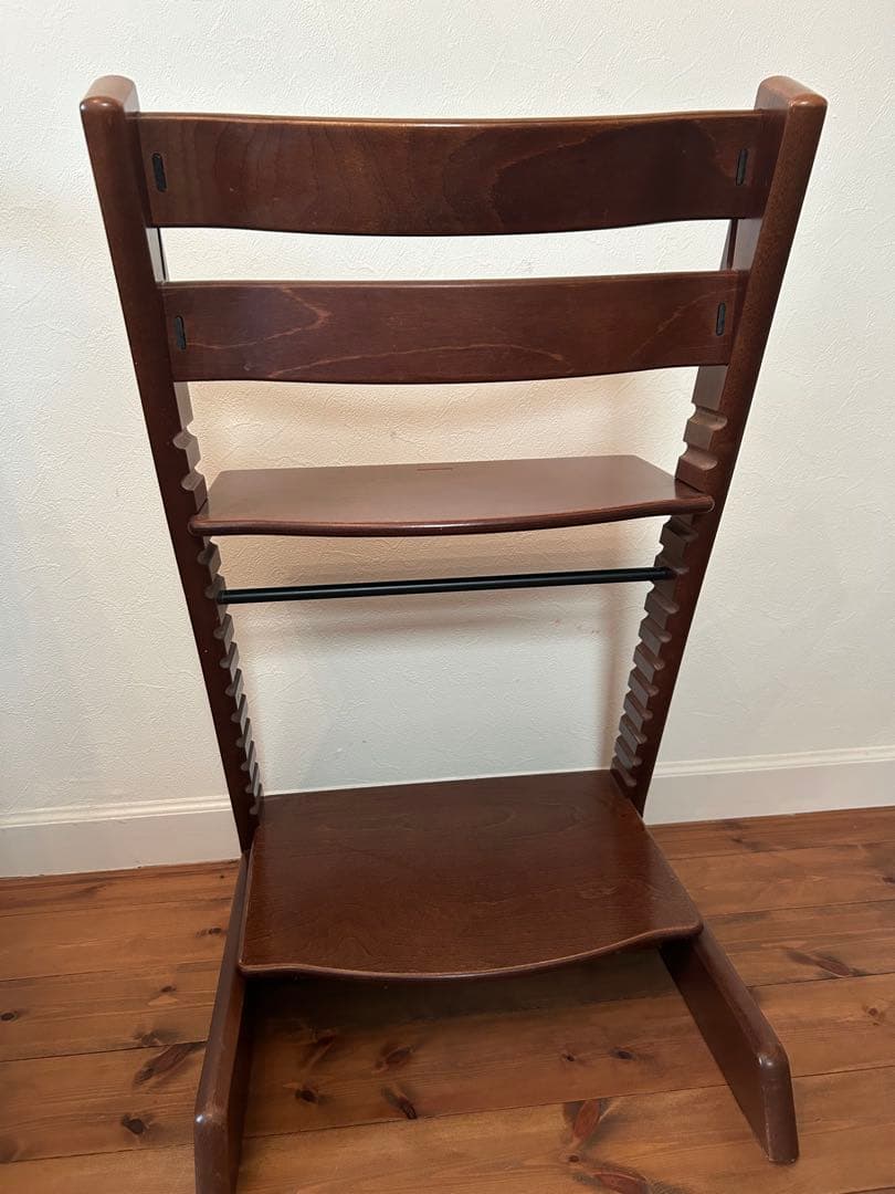 【美品】ストッケ トリップトラップ ウォールナット送料無料 匿名配送