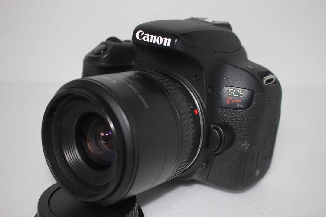 デジタル一眼レフカメラcanon kiss x9i 標準レンズセット