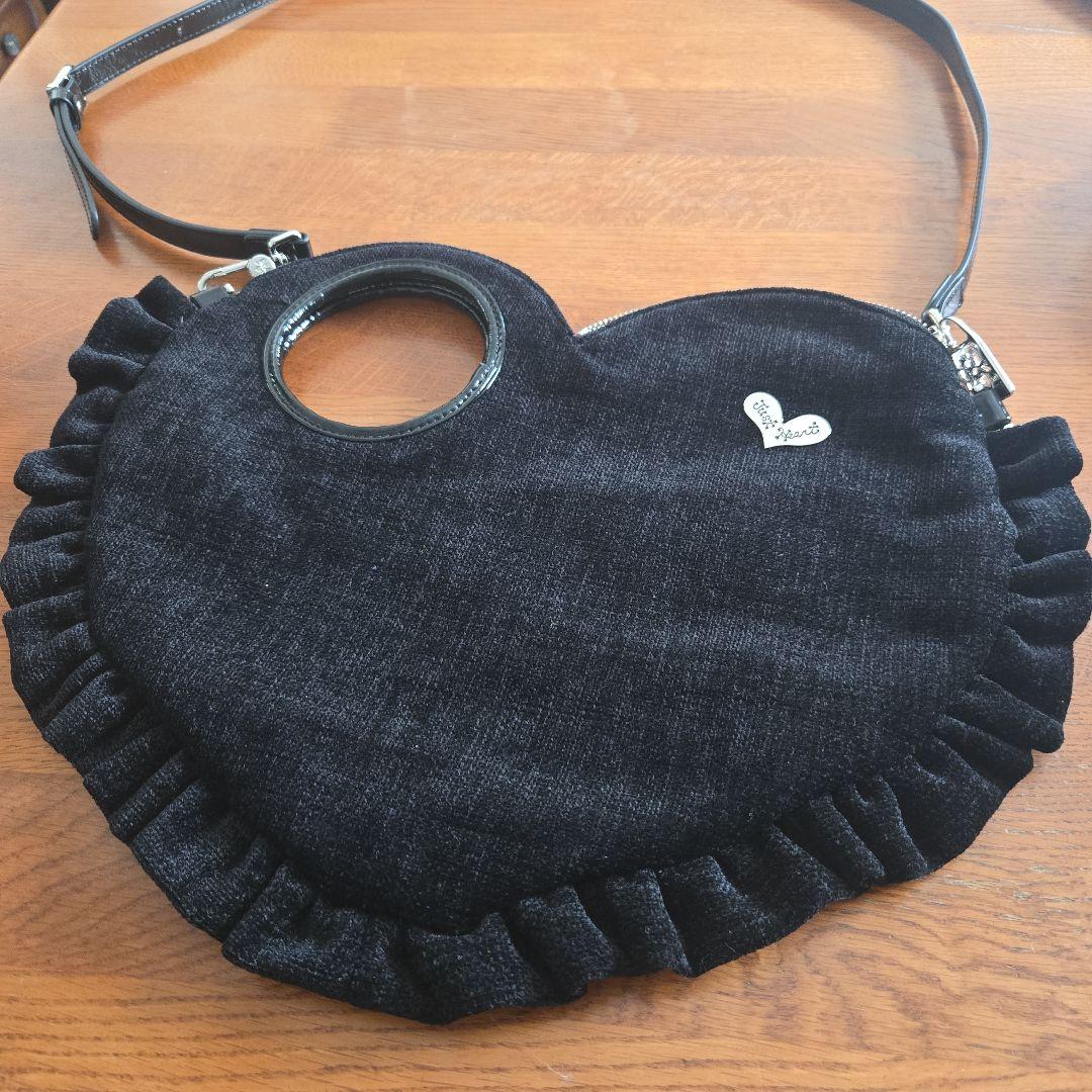 レーチェです。Think Bee! ハート型バッグ ブラック