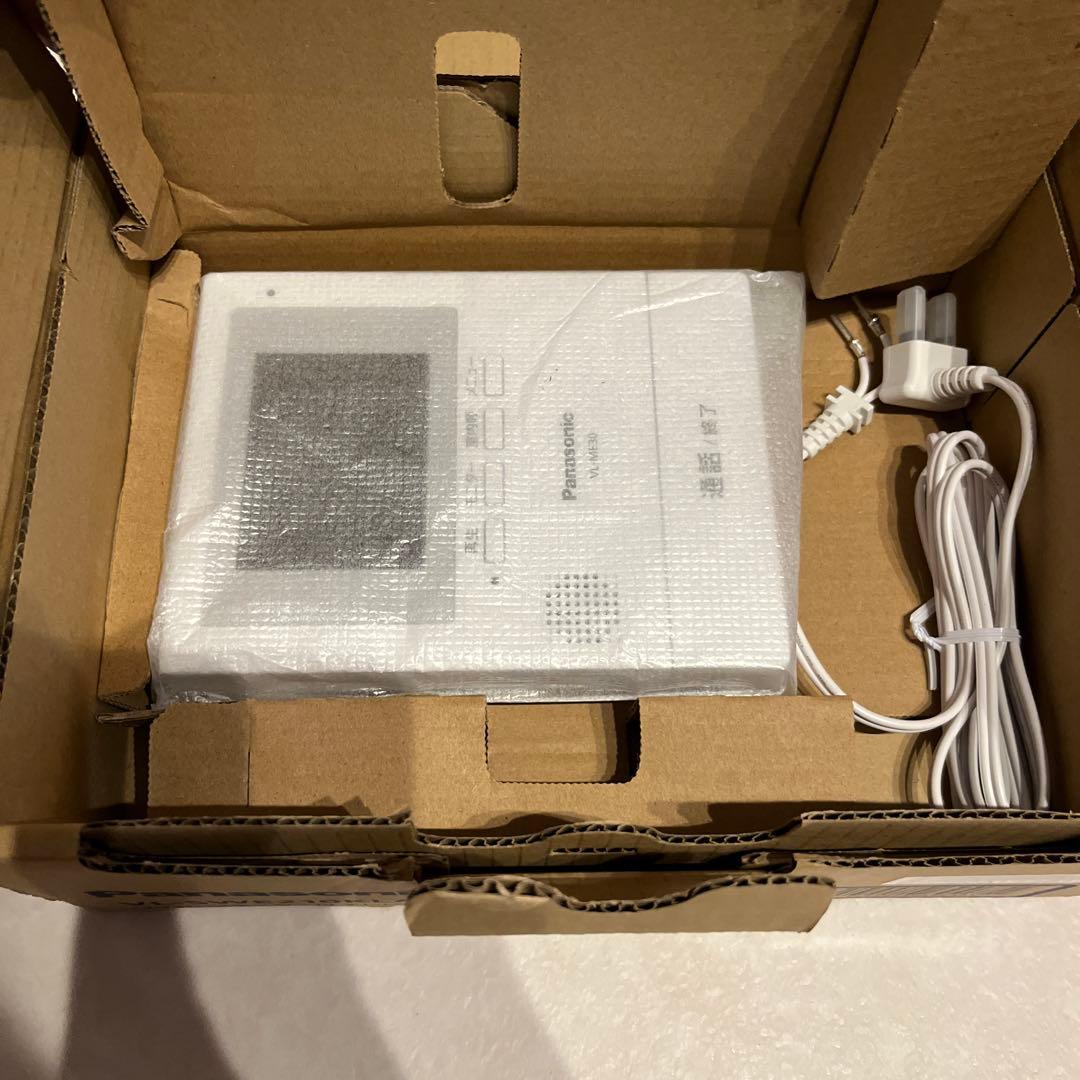 Panasonicテレビドアホンと親機VL-ME30