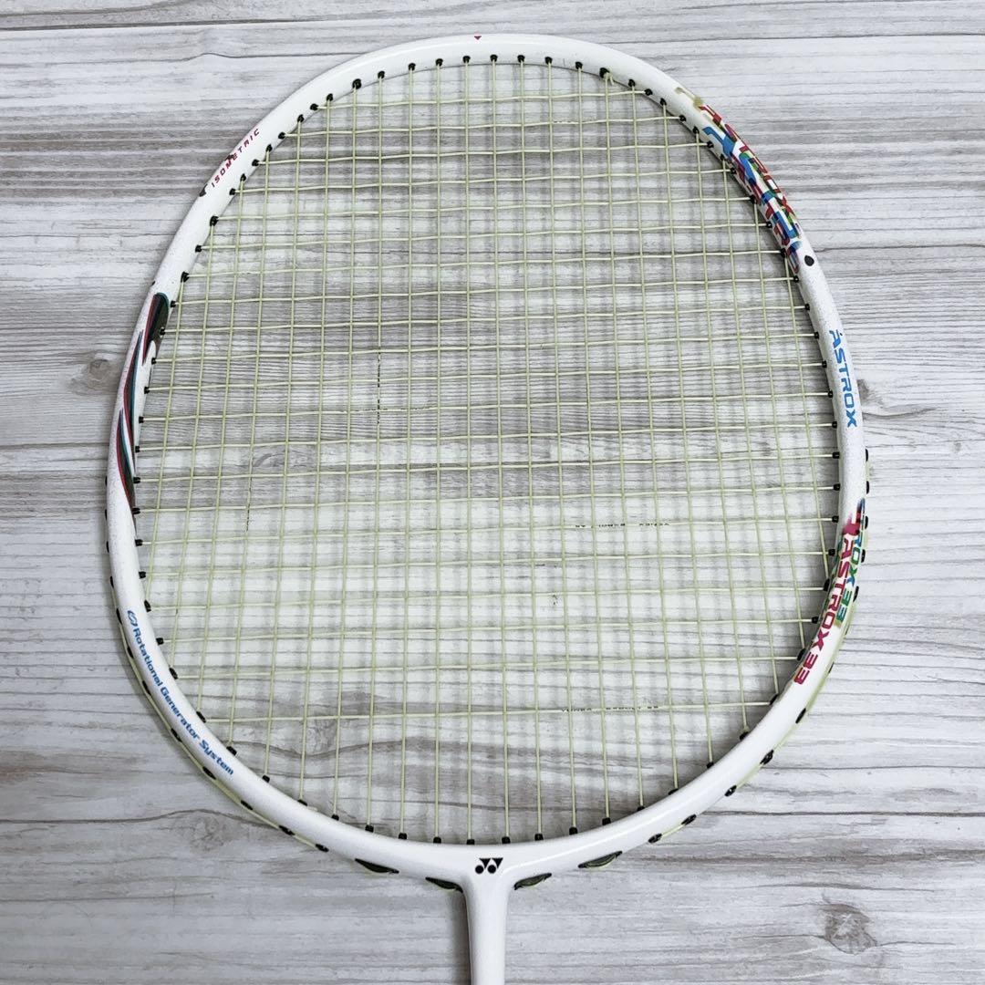 【ヨネックス】 ASTROX 33 バドミントン ラケット ケース付き G5