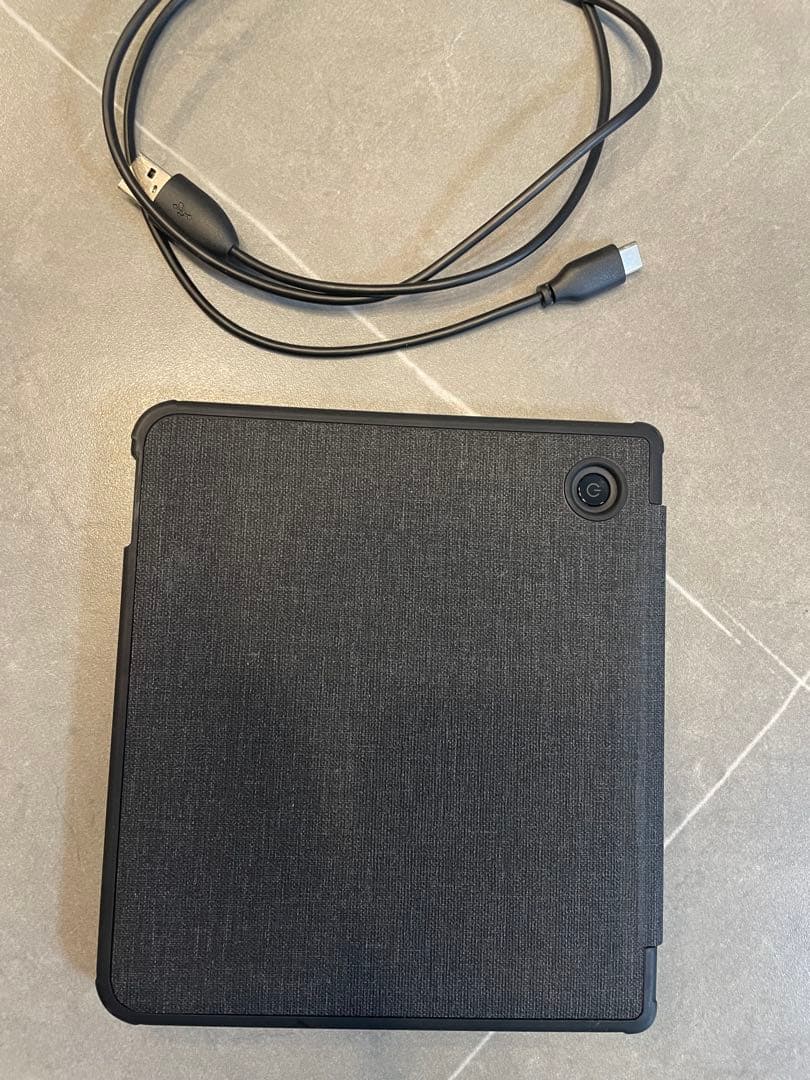 Kobo Libra 2 専用カバー付き