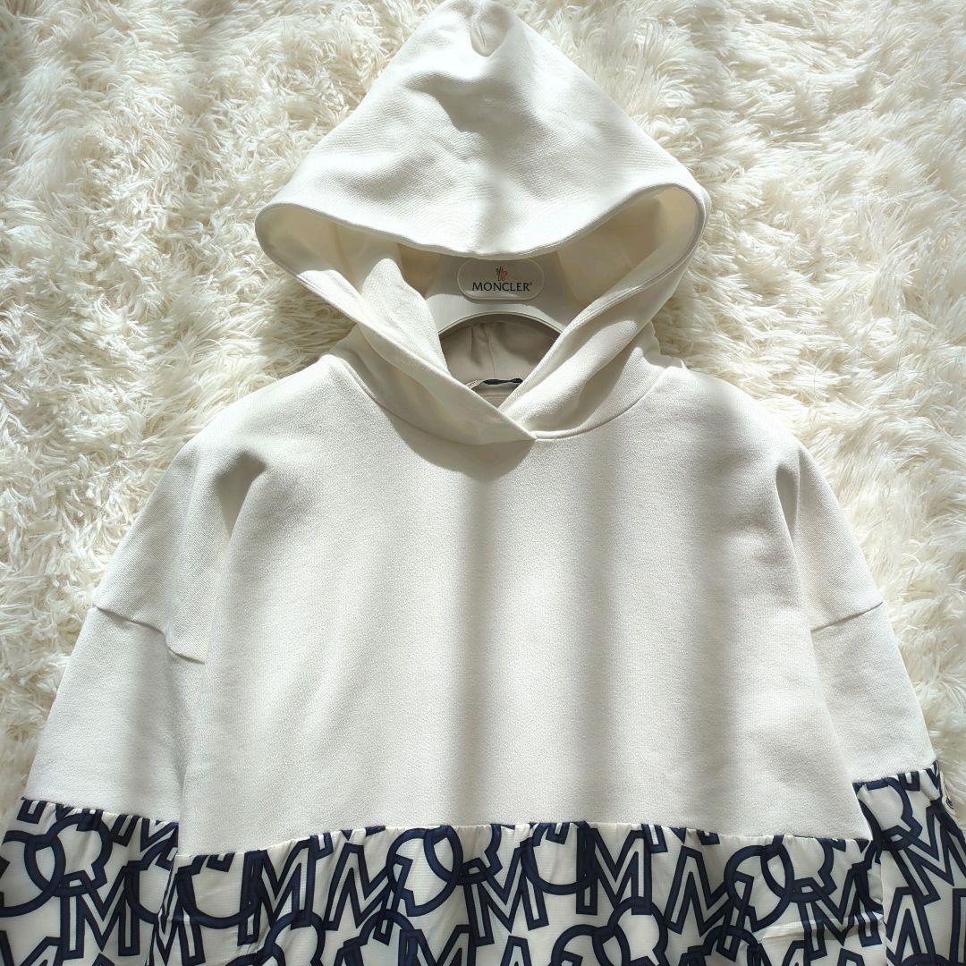 【美品　鑑定済】モンクレール　パーカ　サイズS　レディース　メンズ　ユニセックス