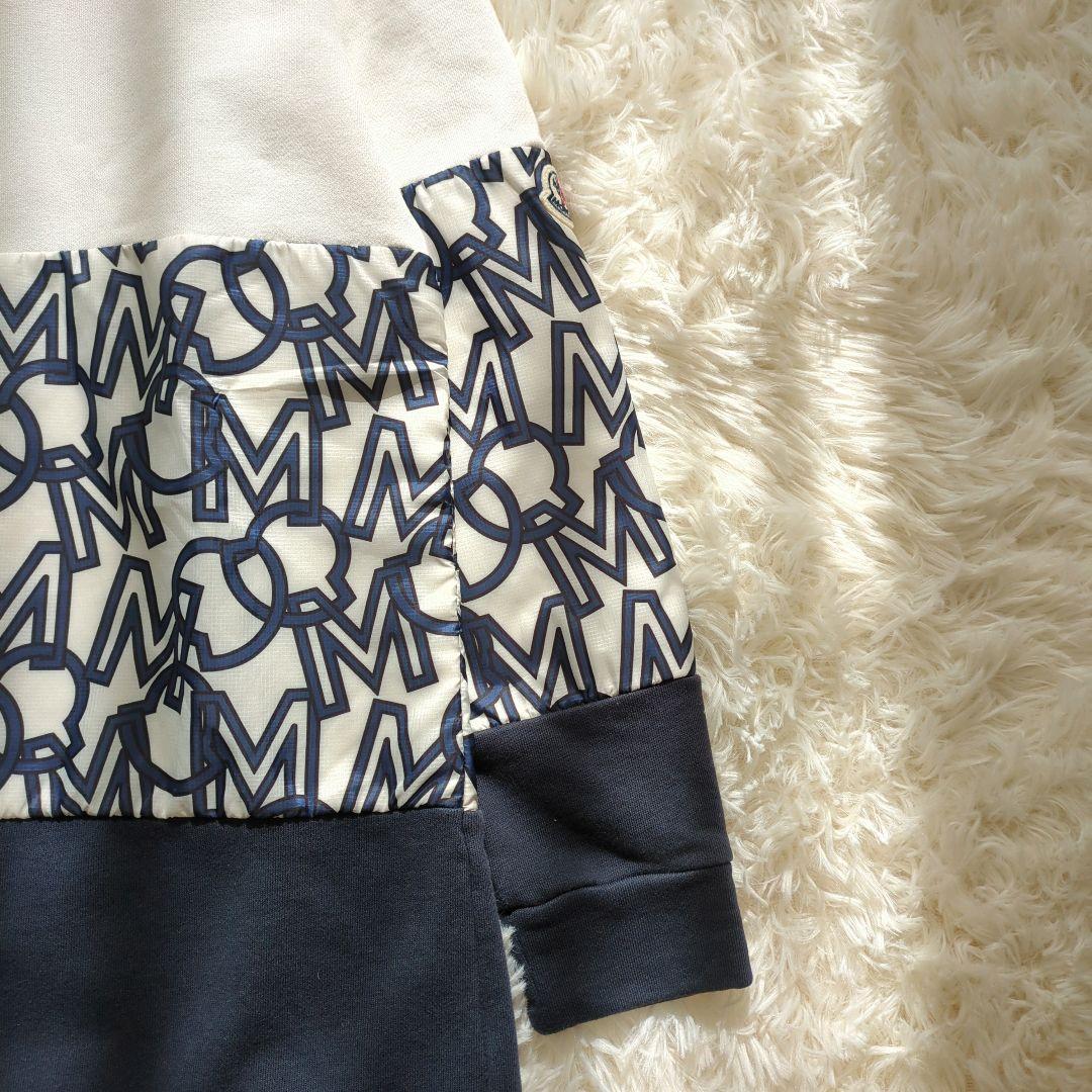 【美品　鑑定済】モンクレール　パーカ　サイズS　レディース　メンズ　ユニセックス