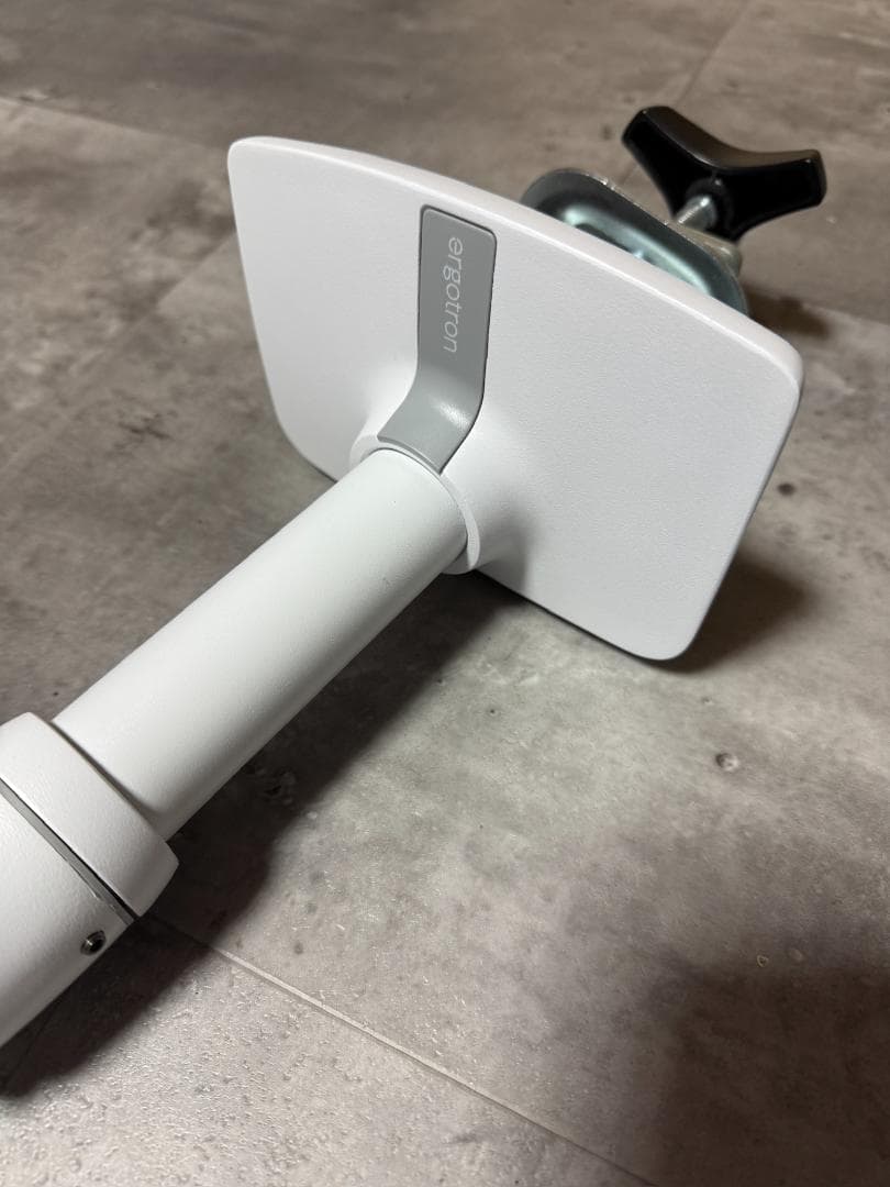 エルゴトロンLX　モニターアーム　ホワイト