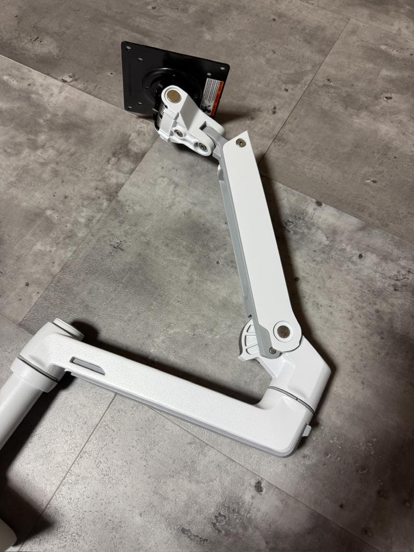 エルゴトロンLX　モニターアーム　ホワイト