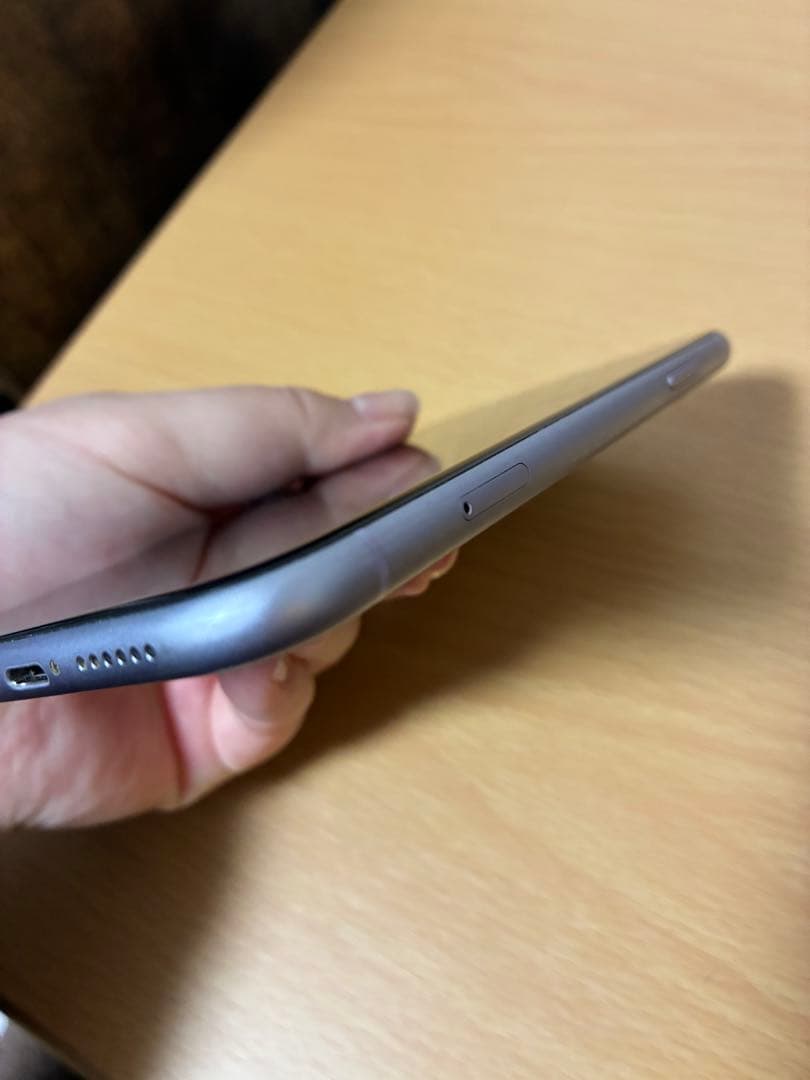 美品 Apple iPhone 11 ラベンダー 本体