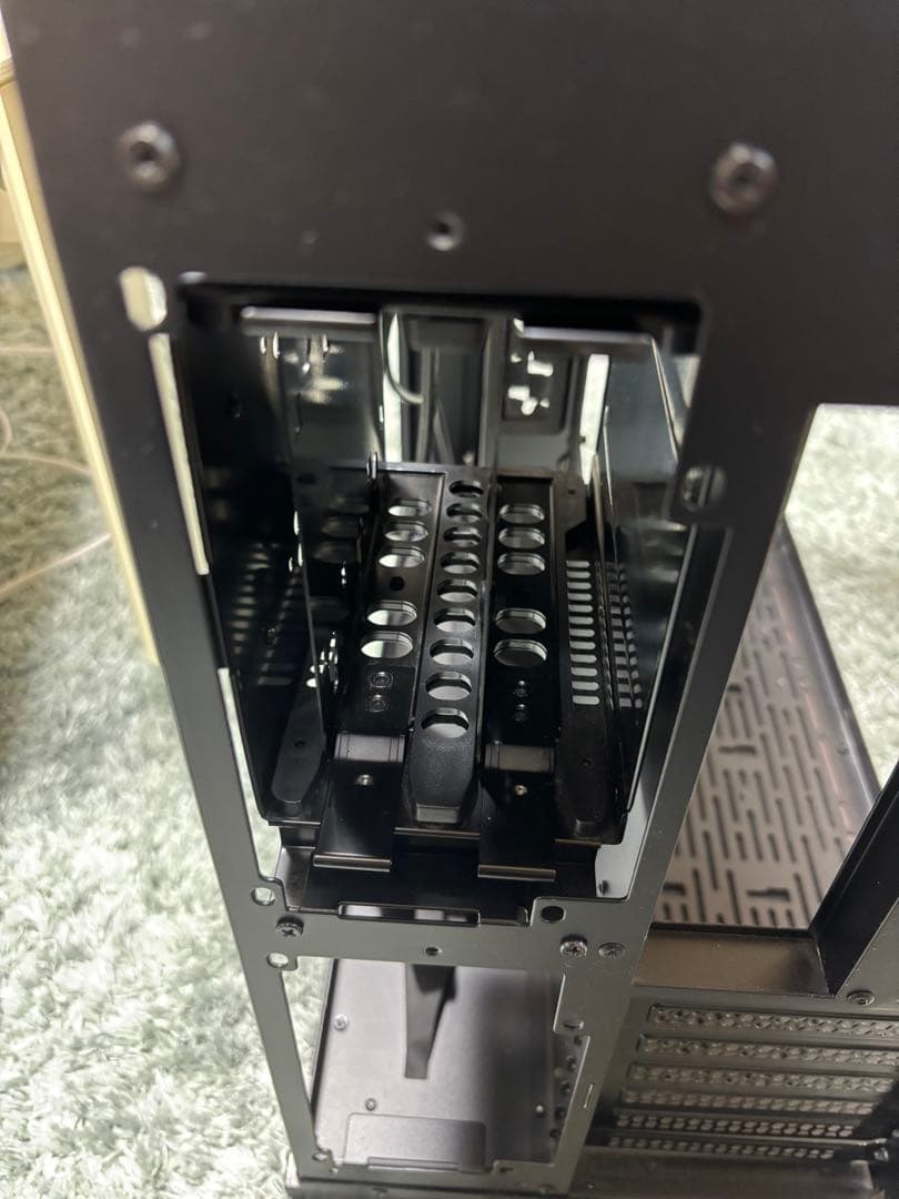 LIAN LI O11 Dynamic Razer Edition 最終値下げ