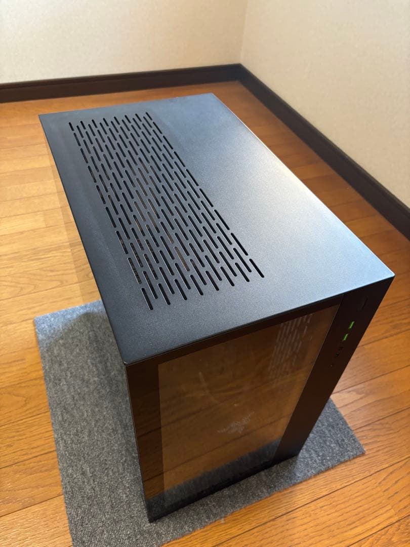 LIAN LI O11 Dynamic Razer Edition 最終値下げ