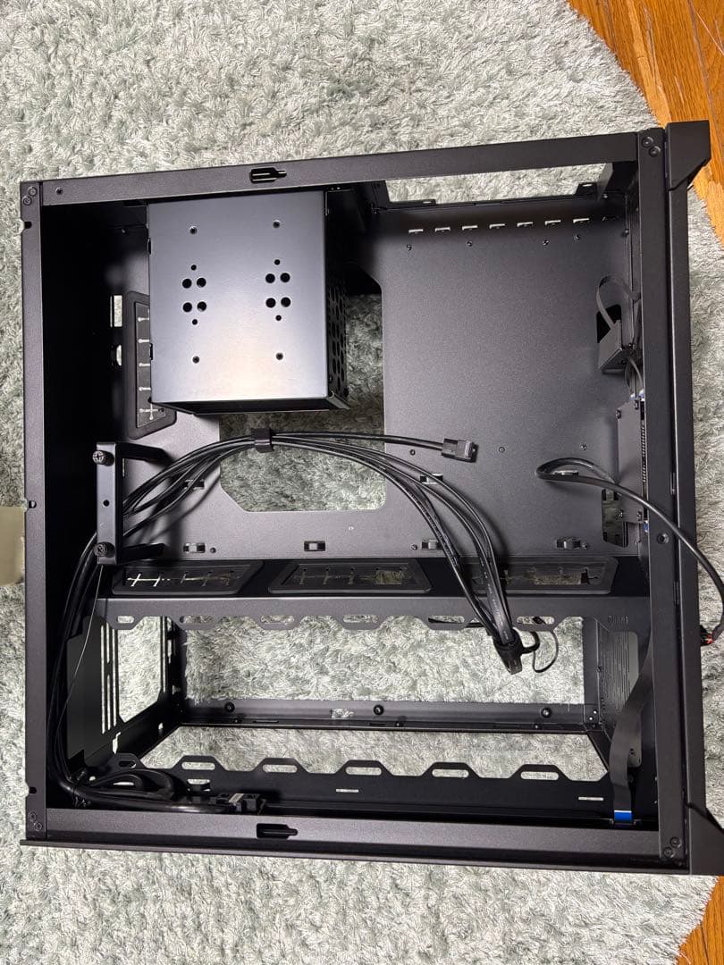 LIAN LI O11 Dynamic Razer Edition 最終値下げ