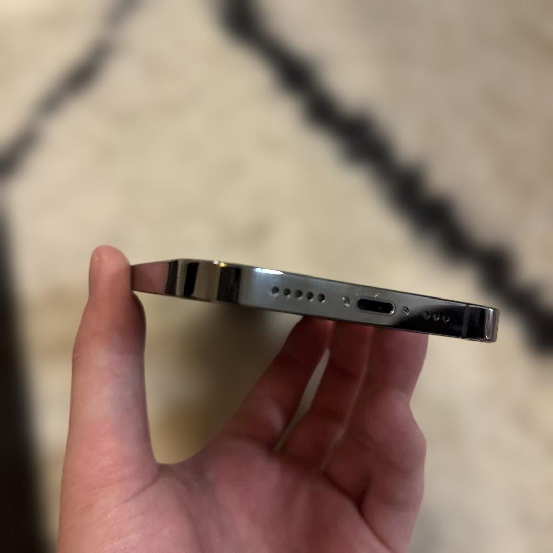 Apple iPhone Pro 12 グラファイト　ブラック　本体