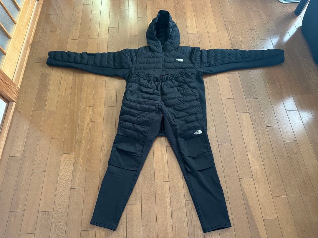 THE NORTH FACE ダウンセットアップブラック　上XL 下L サイズ
