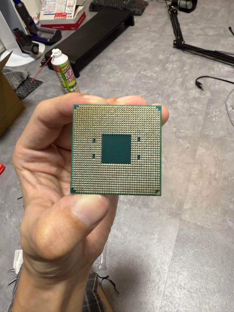 AMD Ryzen 5 3600+クーラーセット(動作品・箱なし)