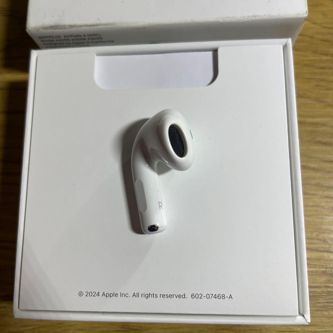 Apple Airpods 第4世代　ANC A3055 右側　右耳