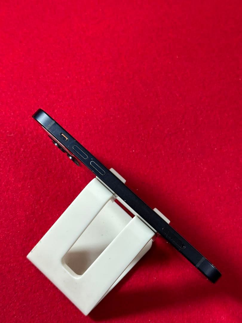 【8203】iPhone 12ブラック 128GB simフリー