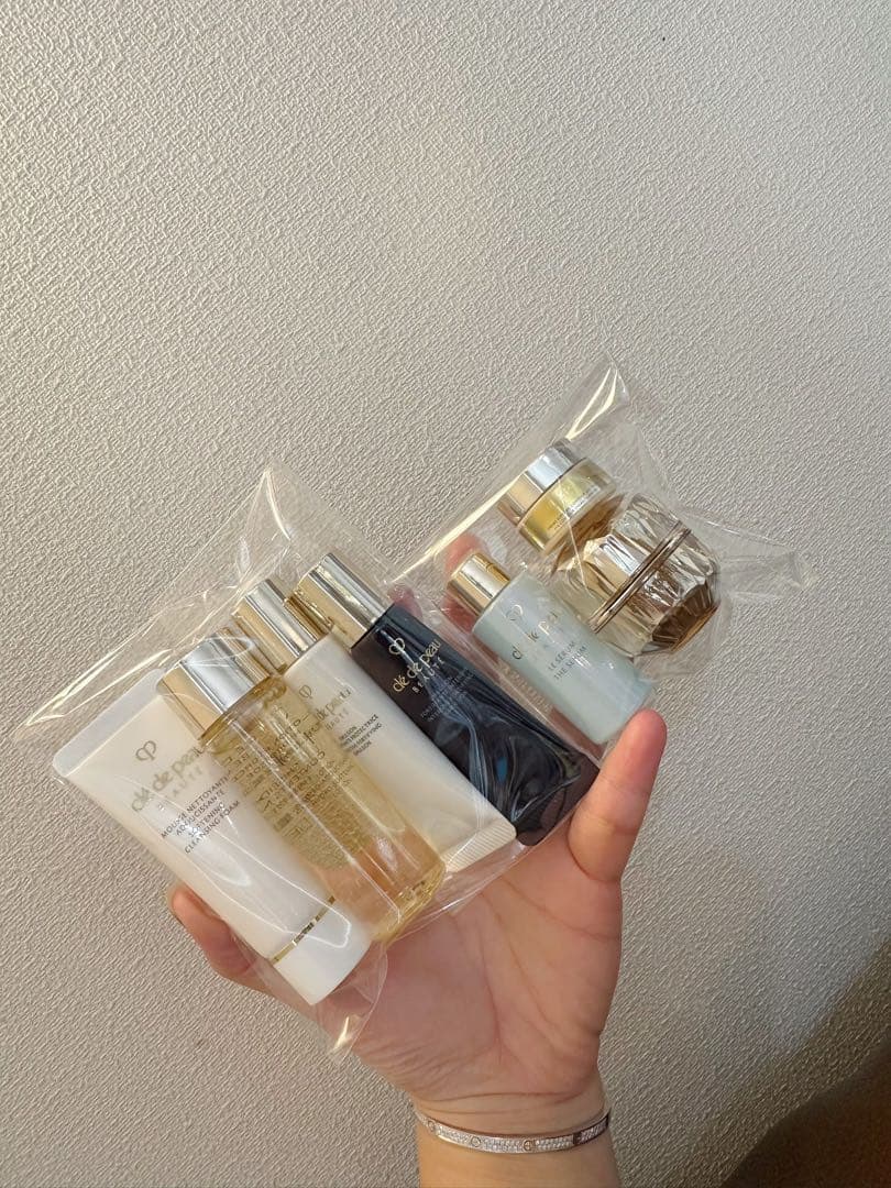 クレドポーボーテ♥ラ・クレーム♥特製 サイズラディアンス 資生堂