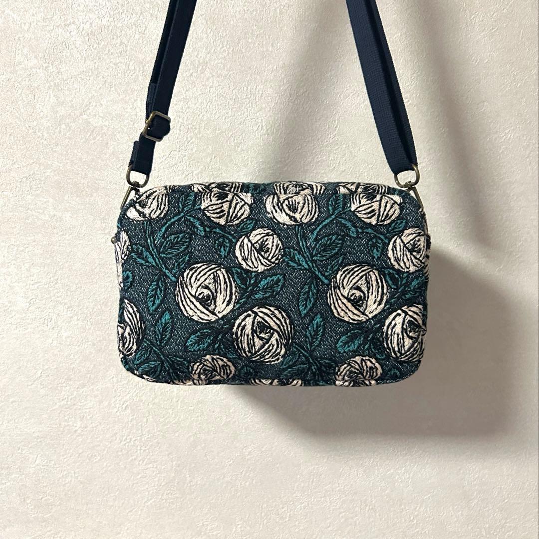 ミナペルホネン rosy ショルダーバック