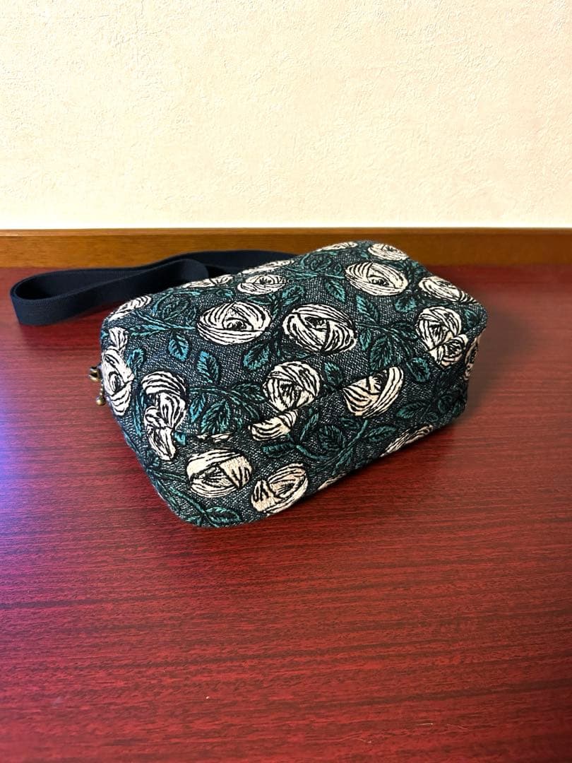 ミナペルホネン rosy ショルダーバック