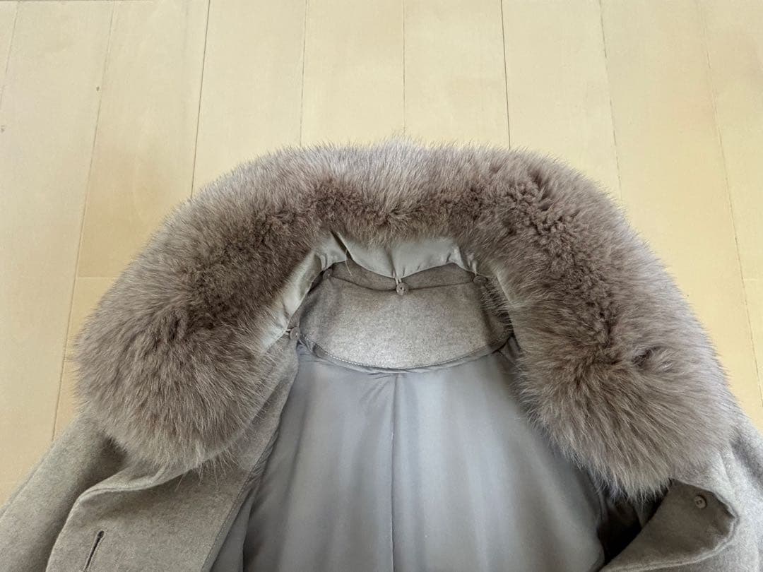 【新品未使用品】カシミヤ100% ベルト付ロングコート　ベージュ