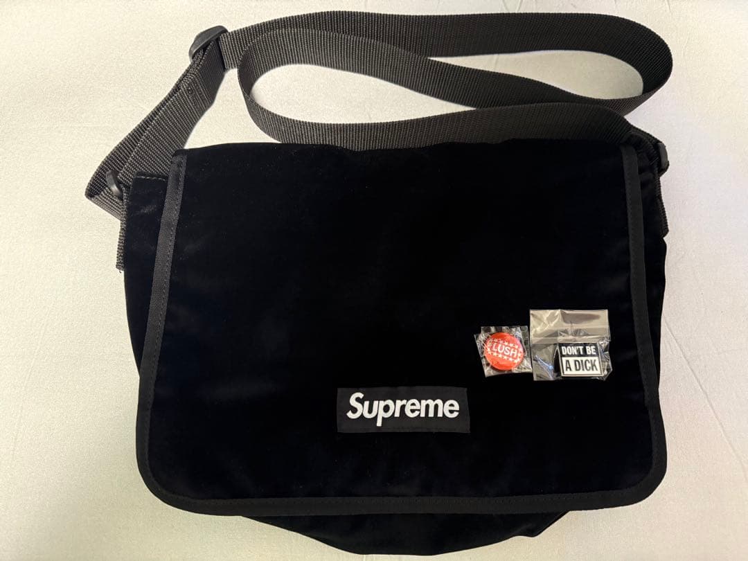 【わたがし】SupremeVelvetSmallMessengerBag