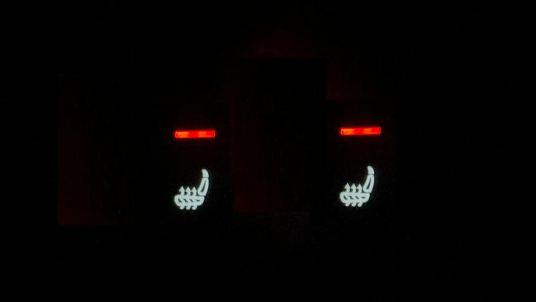 現行トヨタライズ RAIZE 後付シートヒーター HI/LO切替 2席分