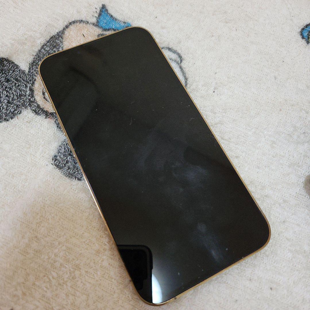 ♡iPhone⑬Proゴールド♡