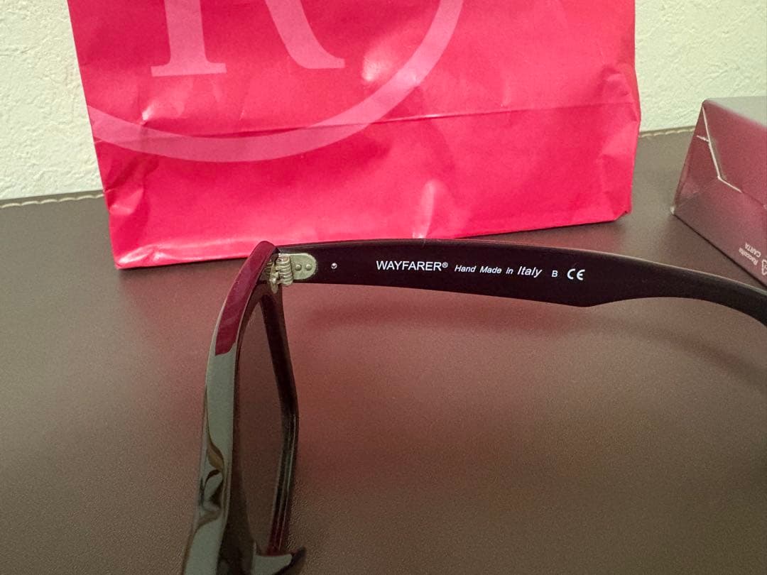 小物 Ray-Ban WAYFARER