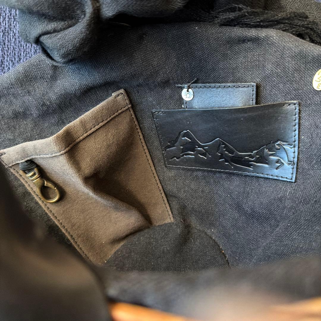 エバゴス籐製ハンドル付きかごバッグ