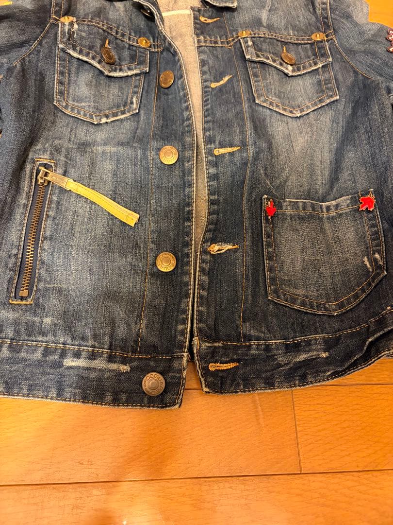 ✨超希少✨ディースクエアード　デニムジャケット　刺繍　ワッペン　金ボタン