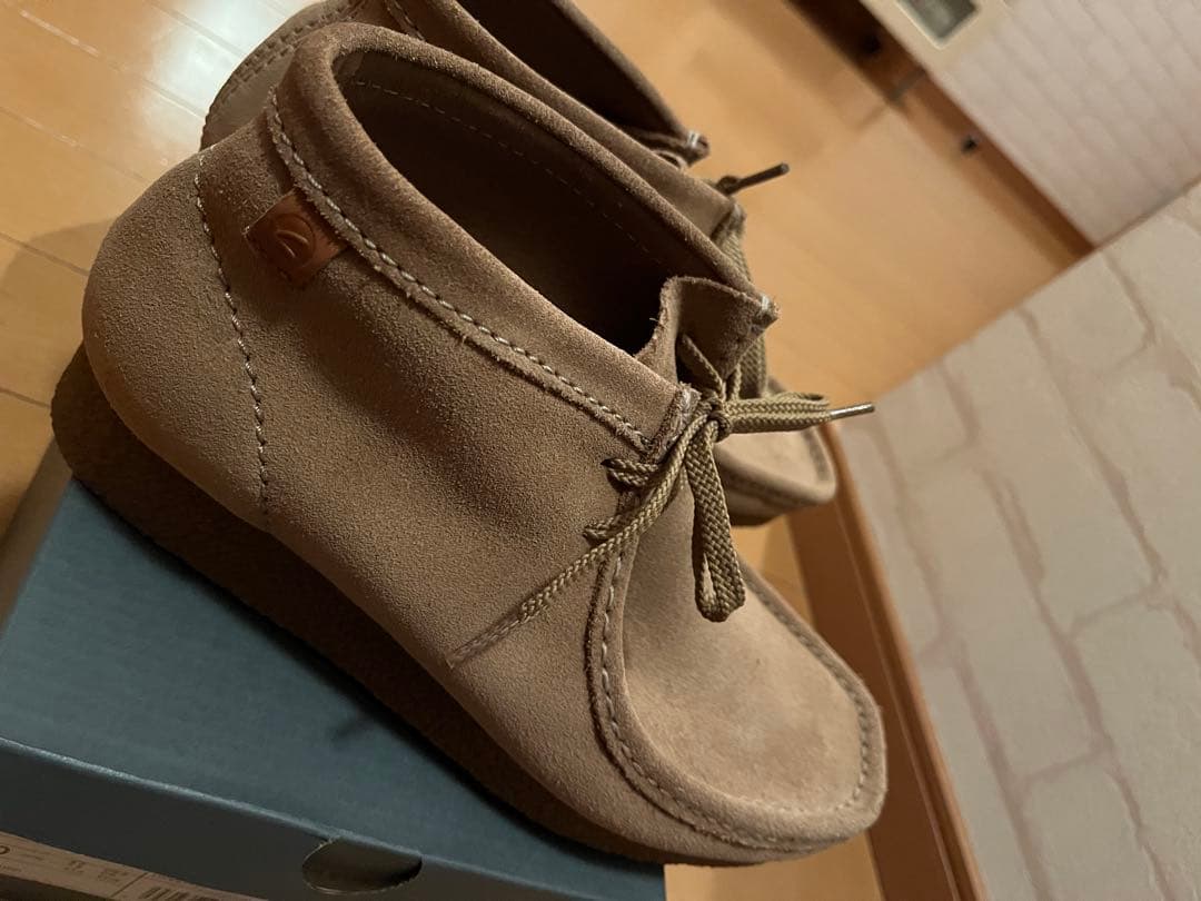 Clarks コレクション ベージュ チャッカブーツ　Clark’s ワラビー