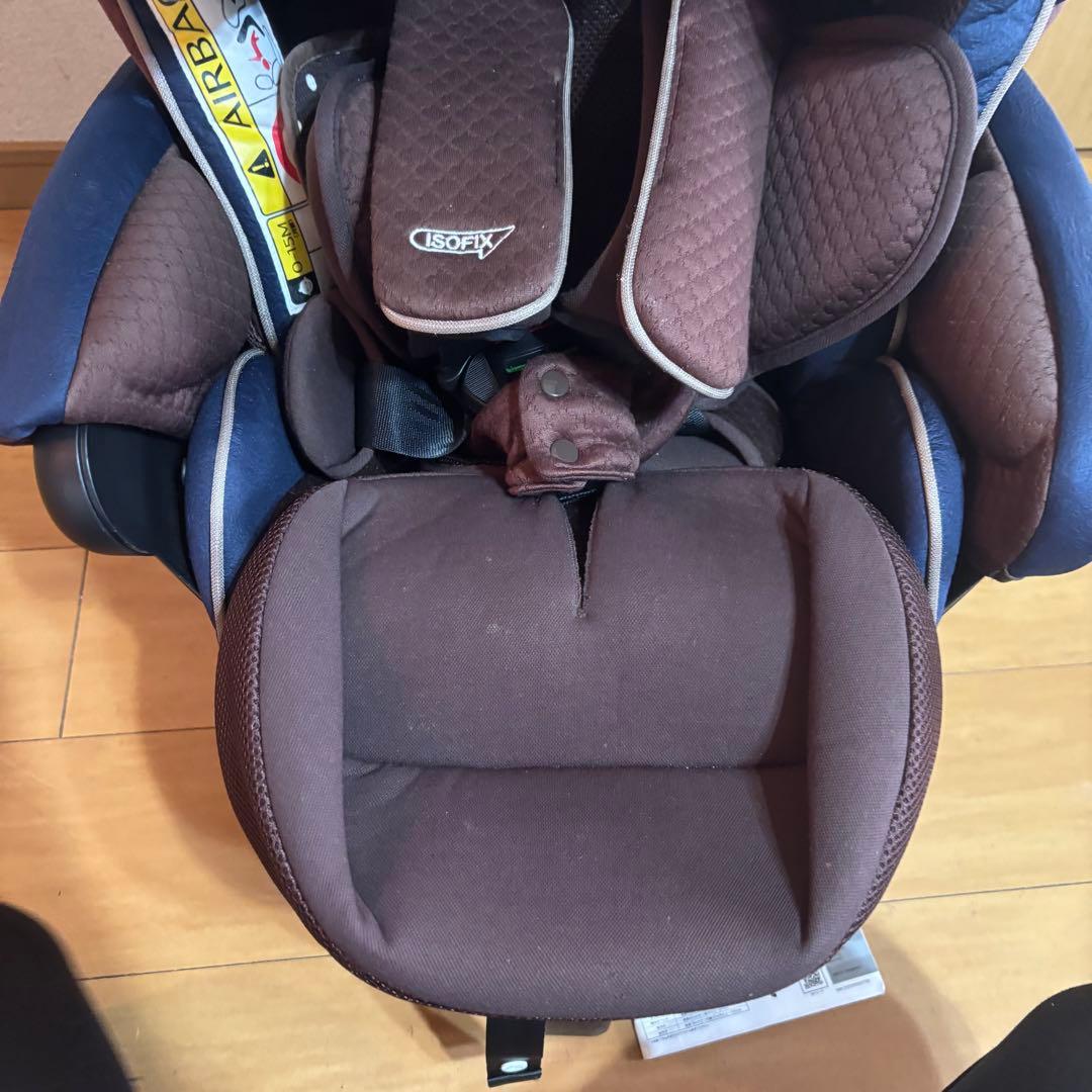 アップリカ フラディアグロウ ISOFIX プレミアム360°セーフティ