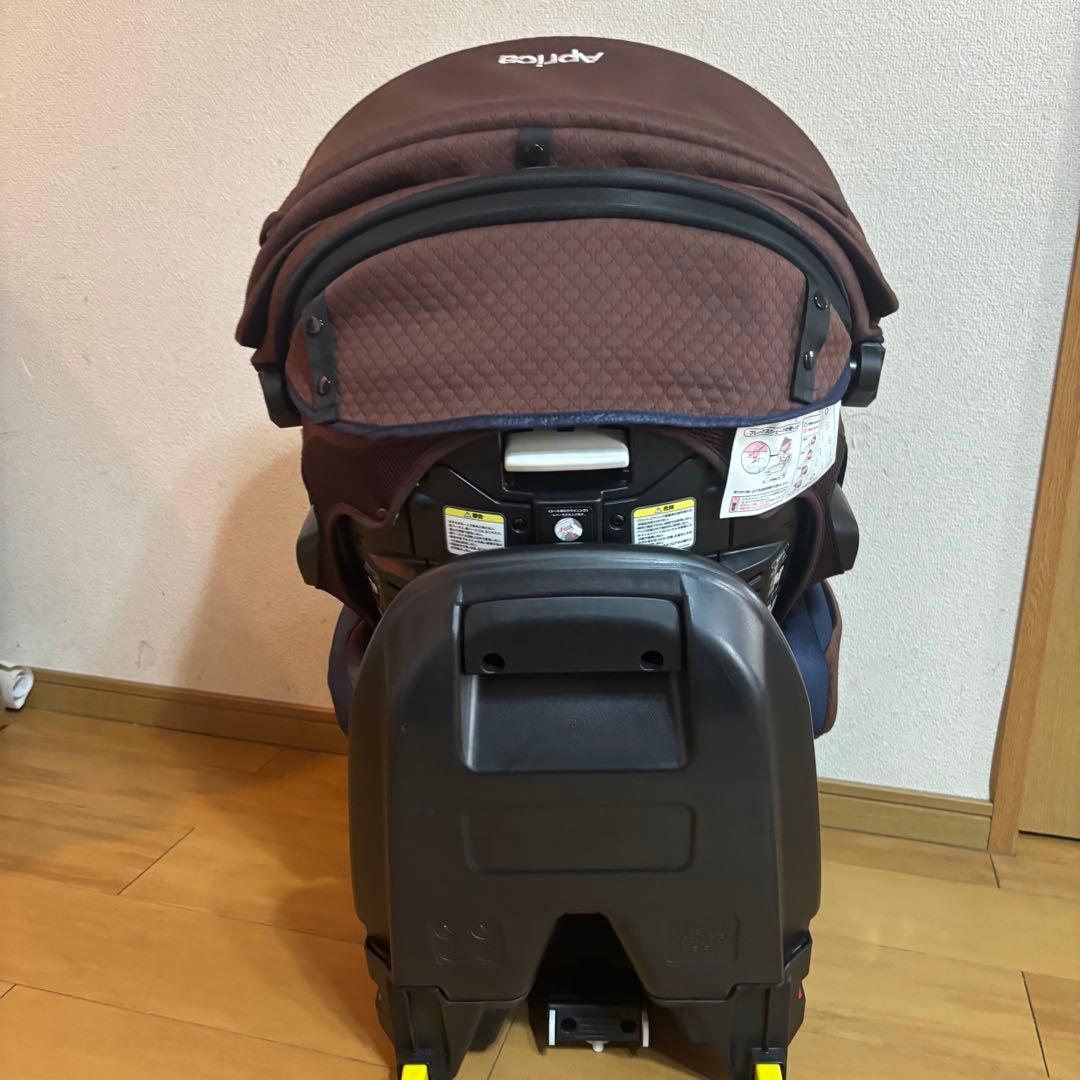 アップリカ フラディアグロウ ISOFIX プレミアム360°セーフティ