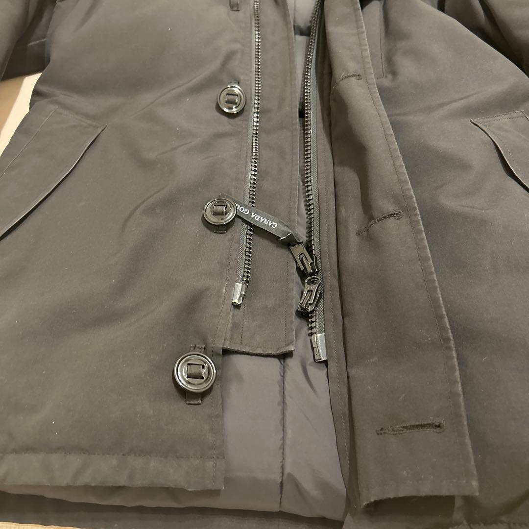   ブラック ダウンジャケット Lサイズ