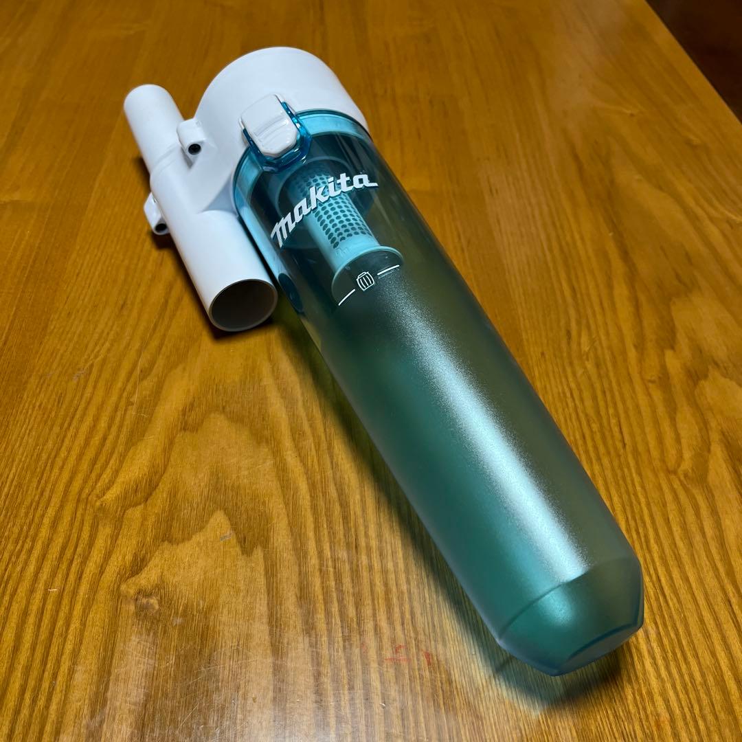 マキタ　makita 充電式クリーナー CL142FD 掃除機