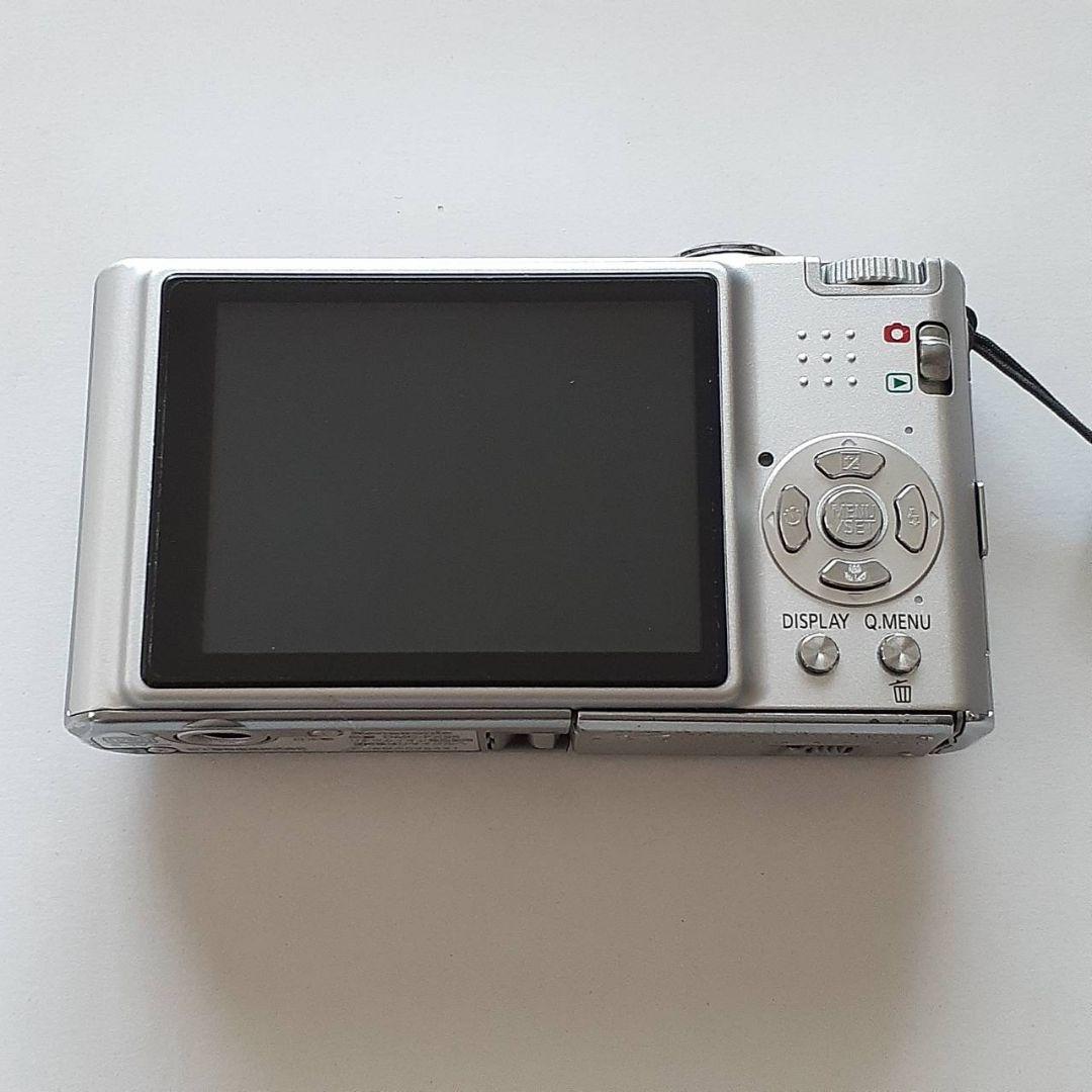 デジカメ　Panasonic LUMIX DMC-FX35