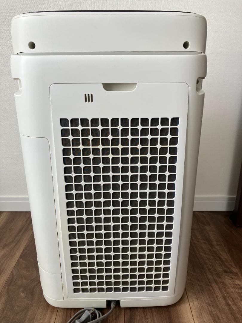 シャープ 加湿空気清浄機　KI-PS50-W　22年製