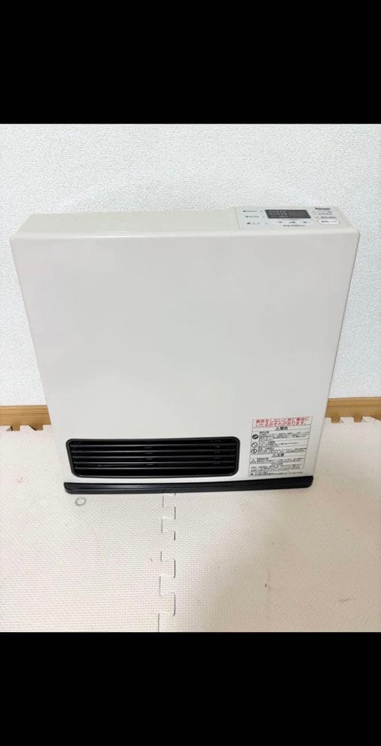 ホワイトRinnaiガスファンヒーター ガスコード3m付き　LPガス用