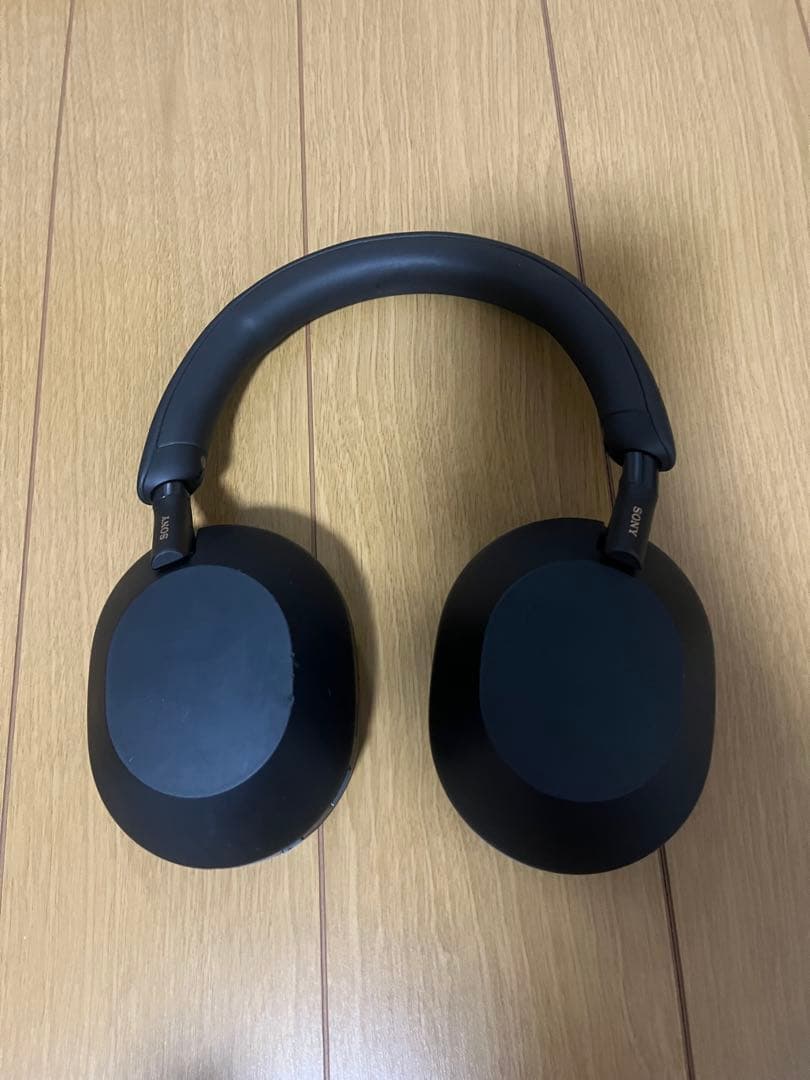 ブラック ワイヤレスヘッドセット キャリングケース付き値下げ可能