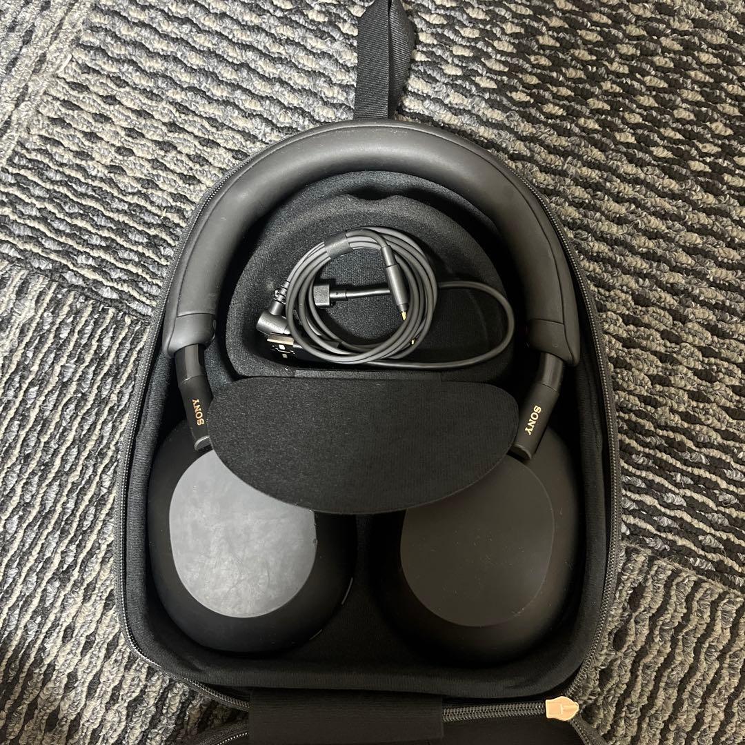 ブラック ワイヤレスヘッドセット キャリングケース付き値下げ可能