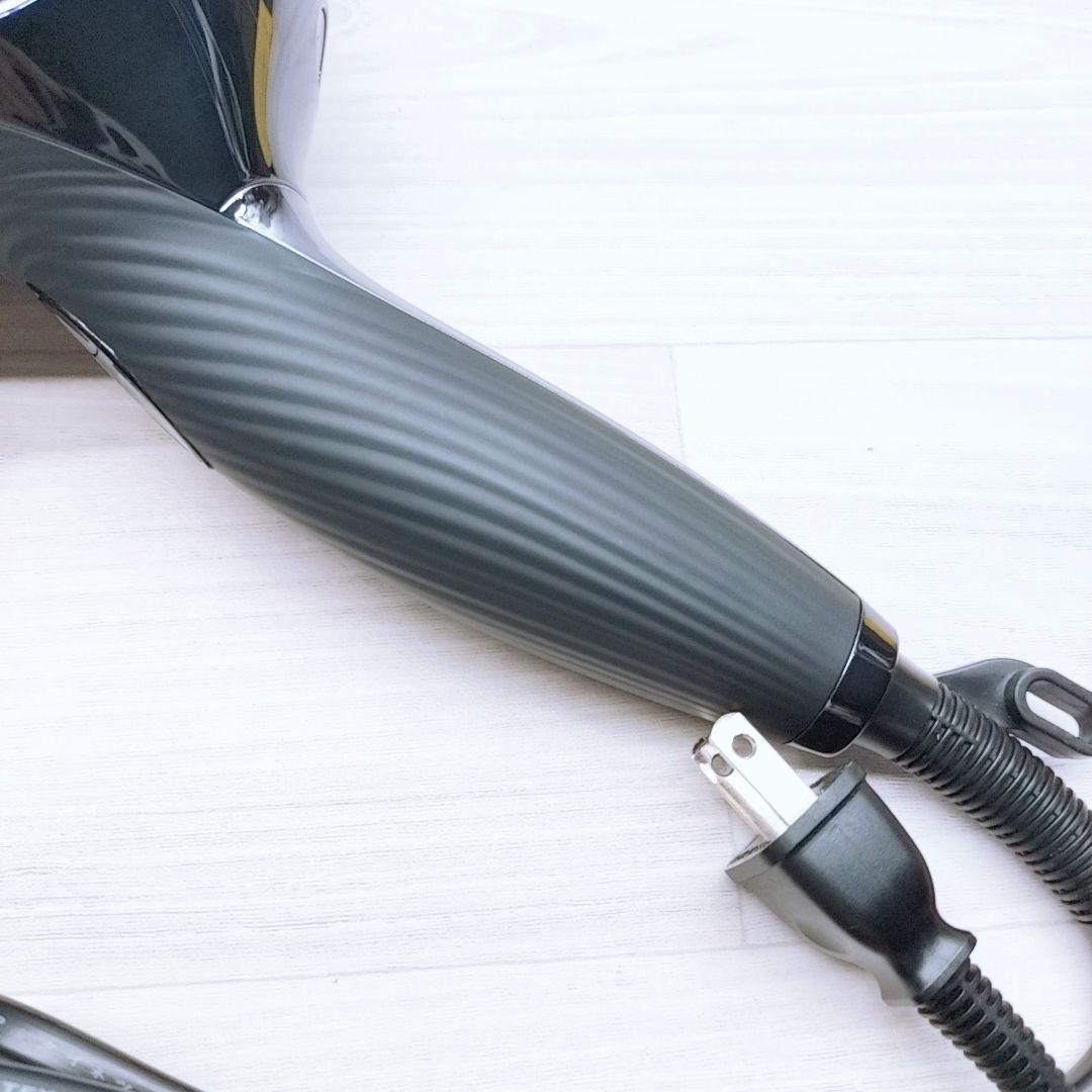 ほぼ未使用☺️Refa リファ ビューティック ドライヤー プロ MTG