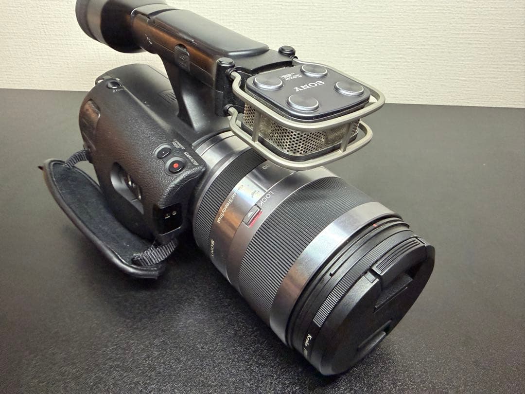 【中古品・美品】Sony NEX-VG20Hレンズキット デジタルビデオカメラ